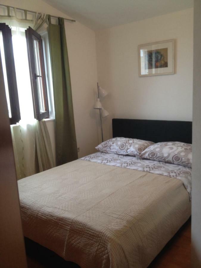Apartment Morovic Kaštela Zewnętrze zdjęcie